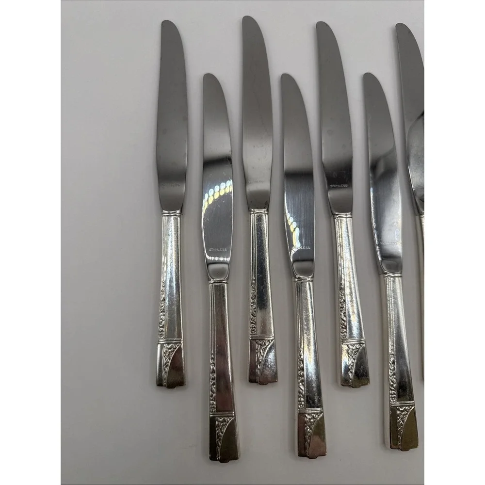 8 PCs Oneida  CAPRICE Nobility Plate Silverplate 9-1/8